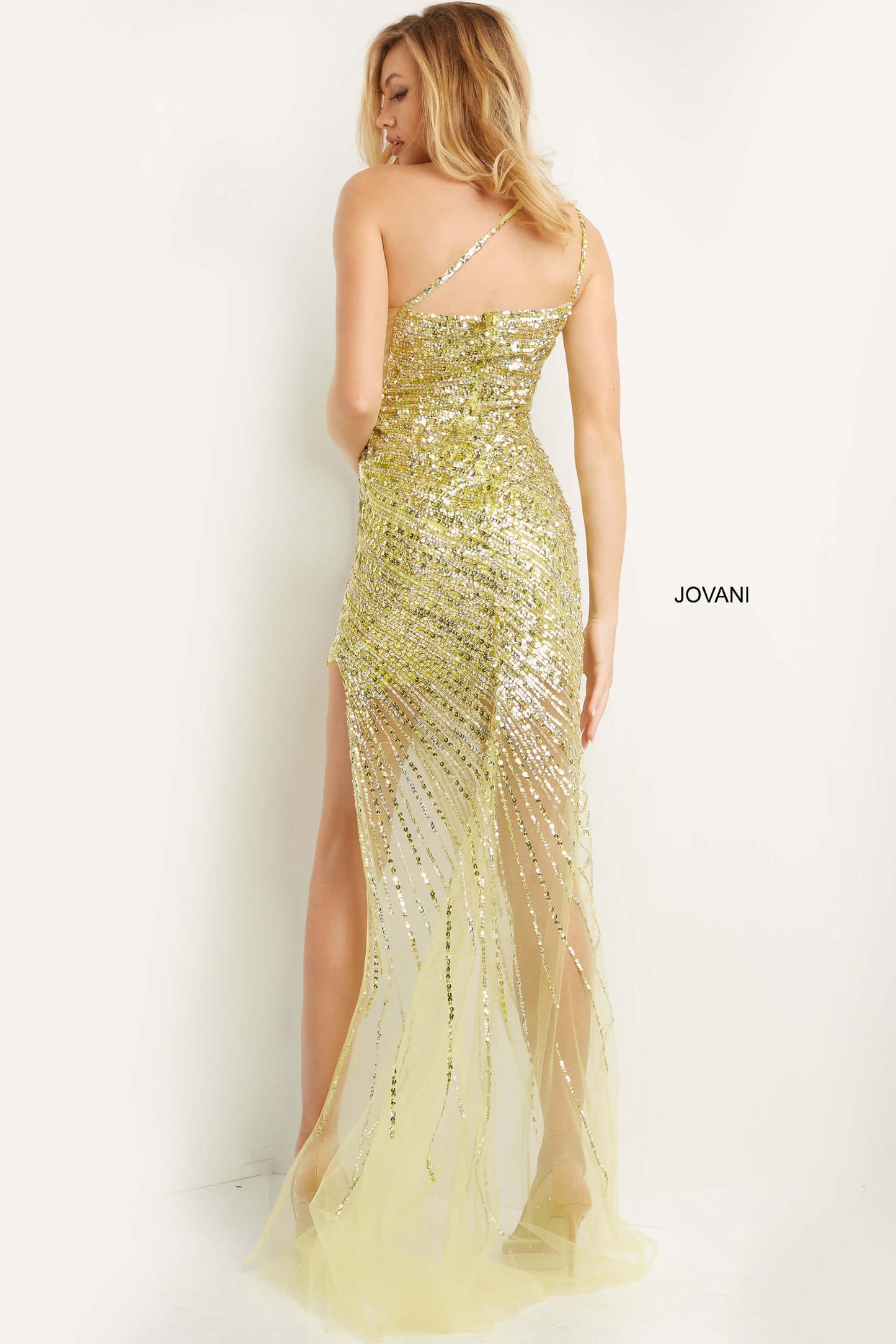 JOVANI 05647