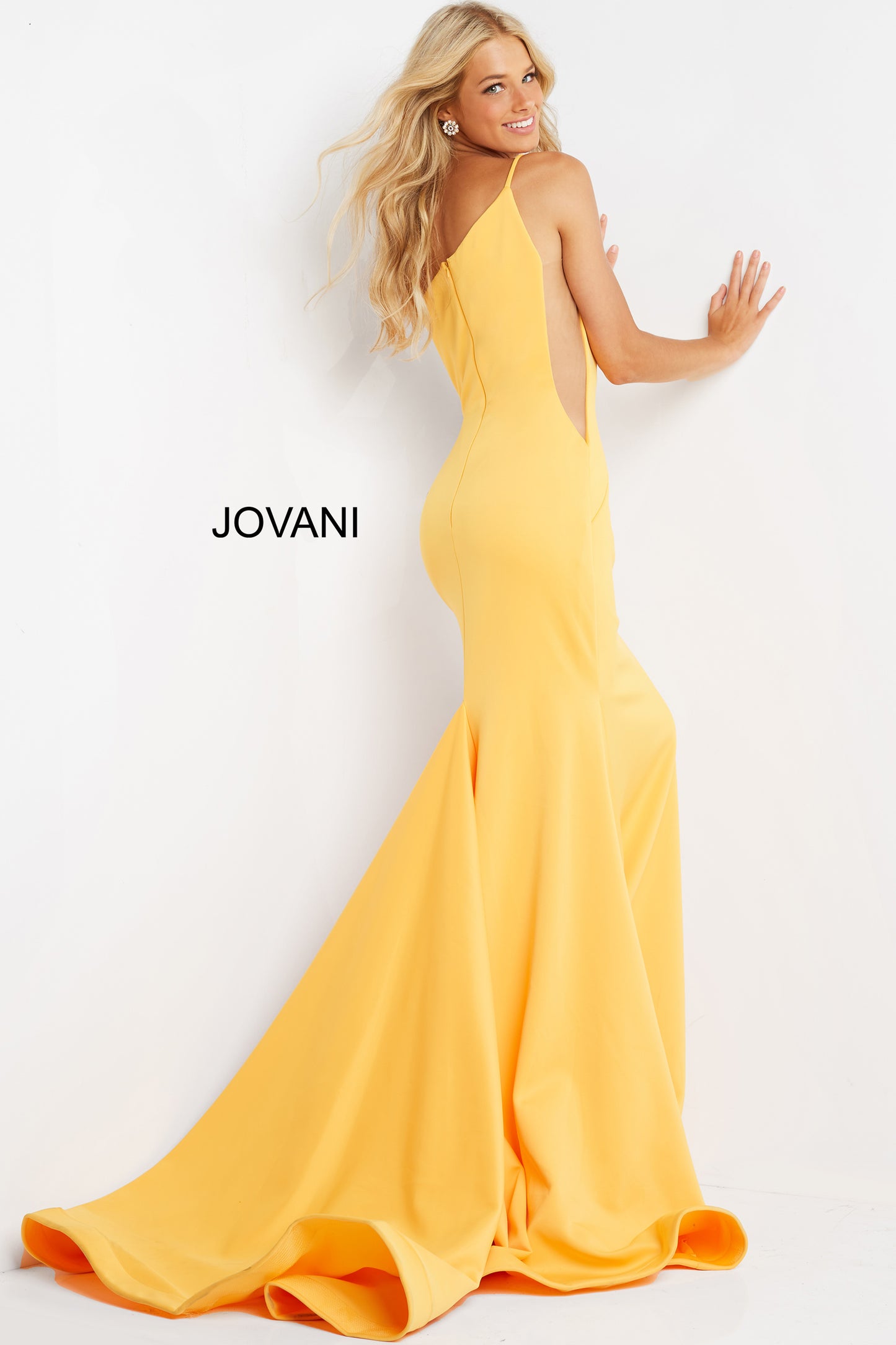 JOVANI 06763