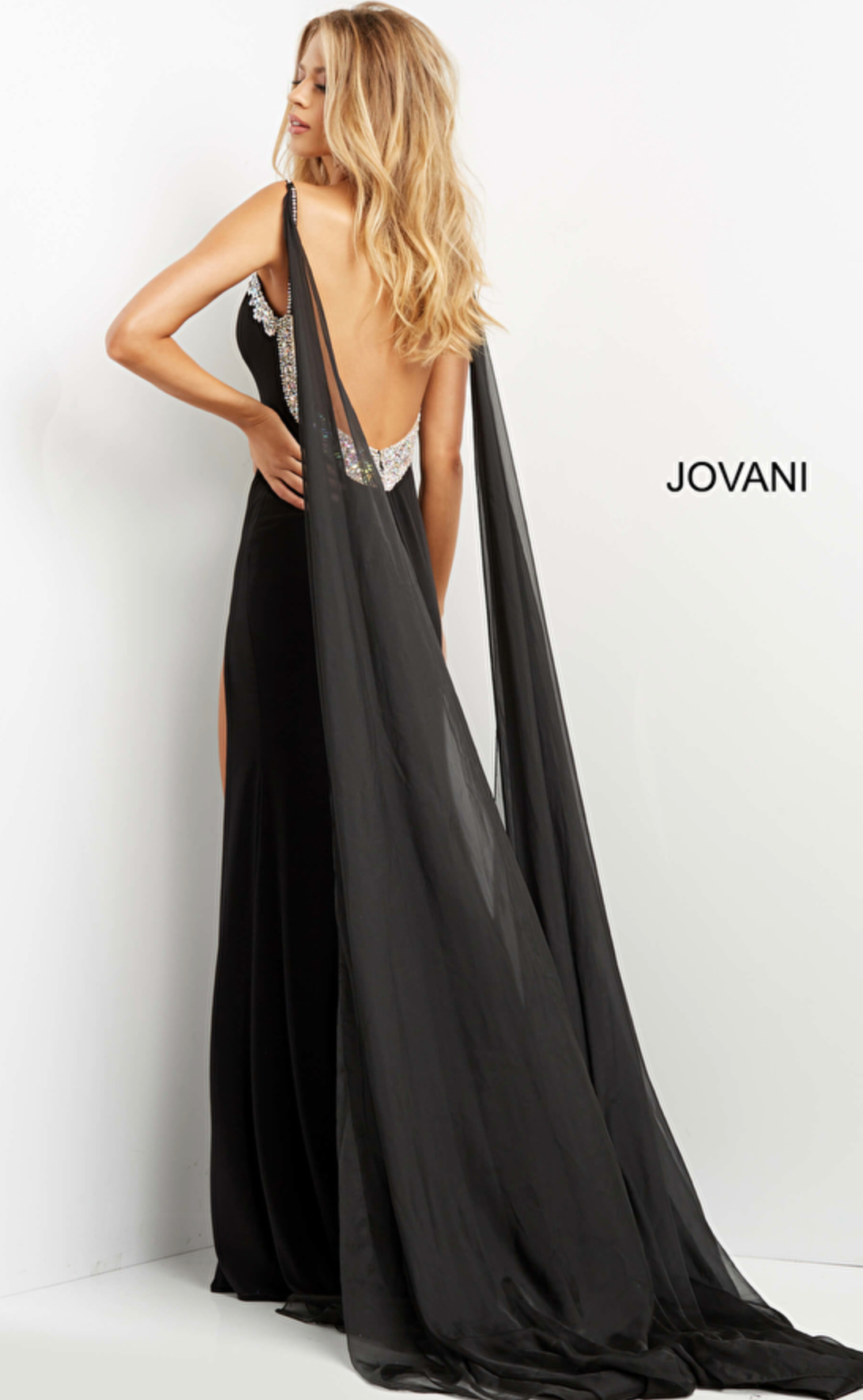 JOVANI 08022